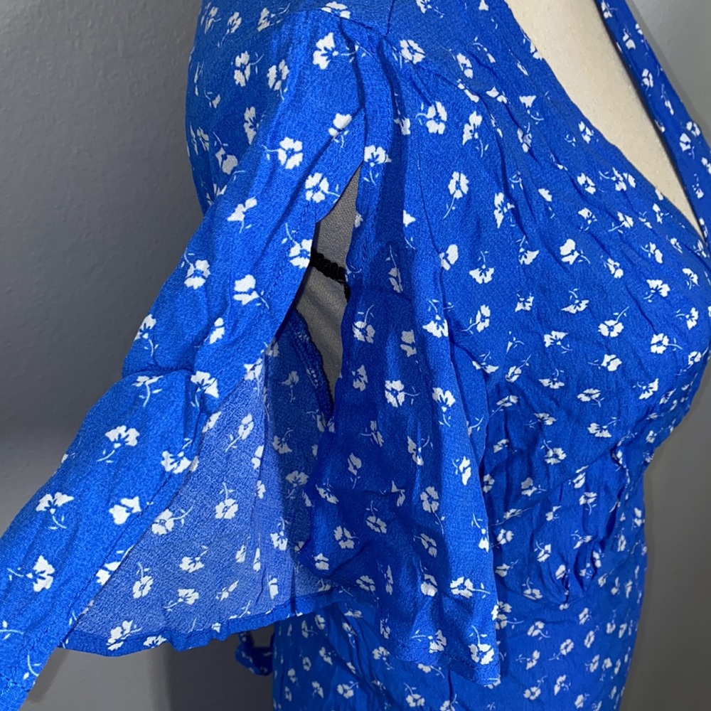 Lulu's | NWT Womens Blue & White Wrap Dress Size Large - Picture 4 of 10